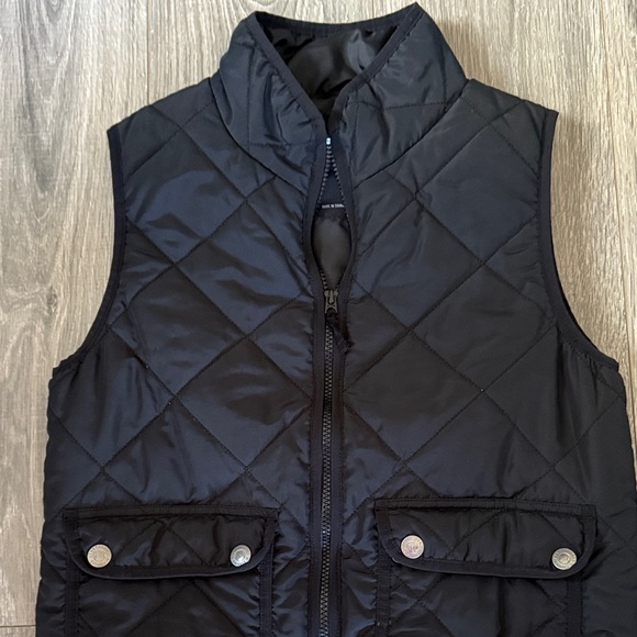 Women’s Aeropostale Black Quilted Vest Size Medium - Picture 2 of 7